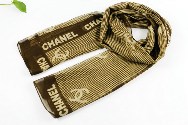 Chane1 silk scarf 03